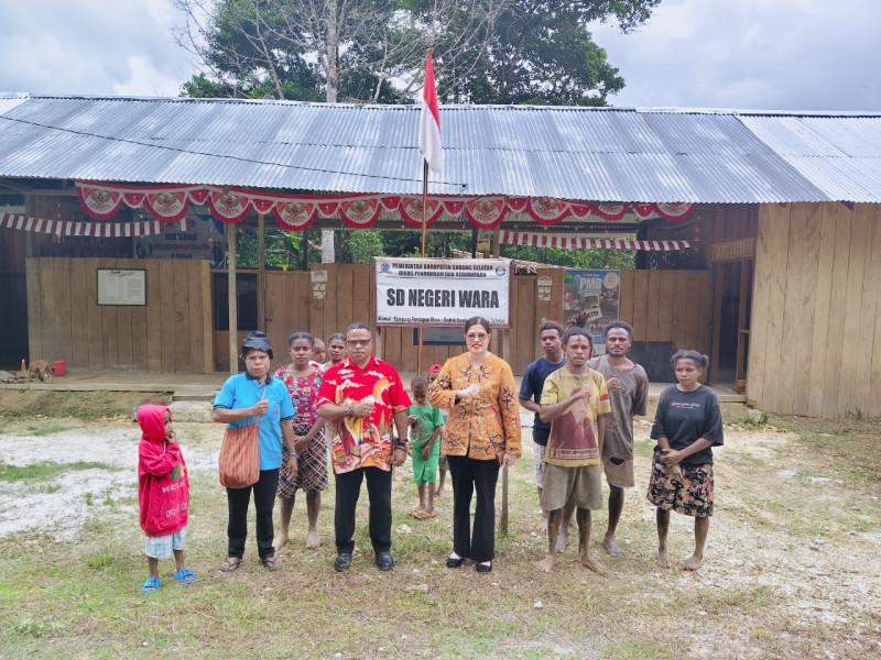 Wakil Bupati Sorong Selatan Melakukan Monitoring Ke SD Impres 11 Konda Dan SD Negeri Wara