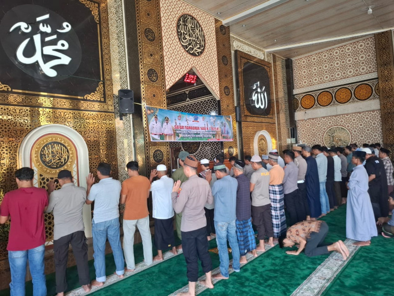 Polres Sorong Selatan Gelar Shalat Gaib Untuk Tiga Anggota Polri Polres Way Kanan Yang Gugur Saat Bertugas