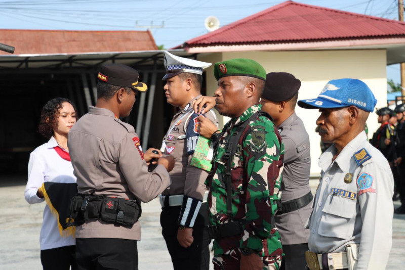 Jelang Nataru, Polres Sorong Selatan Laksanakan Apel Gelar Operasi Lilin 2024.