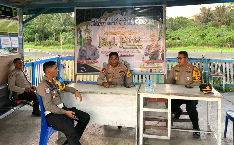 Pastikan Kesiapan Personil, Kapolres Sorong Selatan Cek Pos Pengamanan dan Pos Pelayanan Operasi Ketupat Dofior 2025