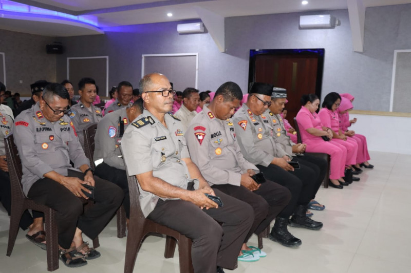 Hangatkan Suasana Ramadhan, Kapolres Sorong Selatan Gelar Buka Puasa Bersama Anggota dan Bhayangkari Cabang Sorong Selatan