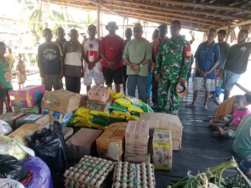 Wakil Bupati Sorong Selatan Tinjau Dampak Banjir Di Bubuko Benawa Dan Apresiasi Bagi Pemerhati Sosial.